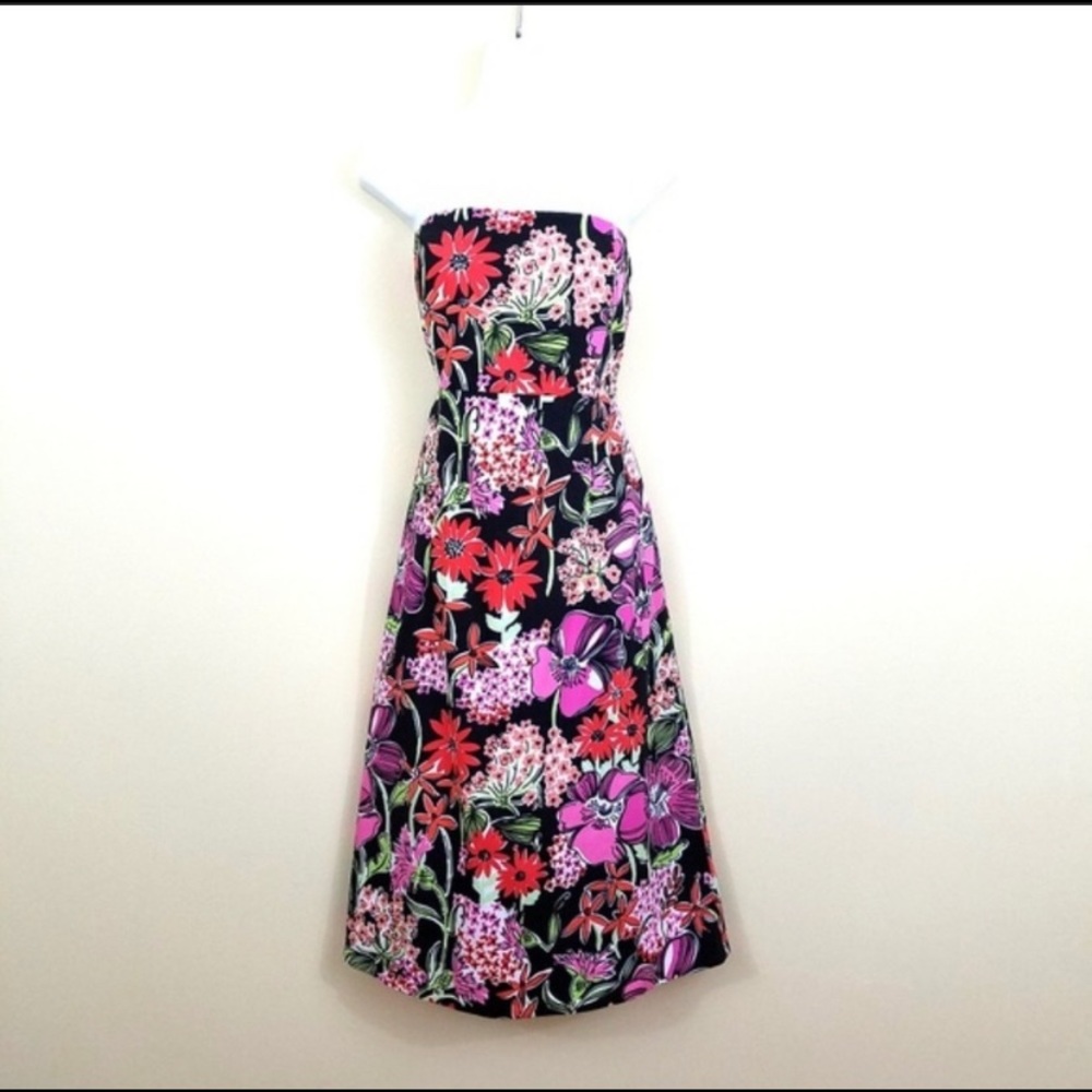 Lilly Pulitzer dress - Picture 2 of 6